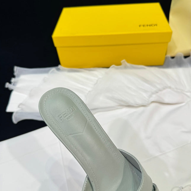 FENDI MEDIUM-HEELED 55 MM MULE IN ASH GREY LAMBSKIN WITH GOLD HARDWARE