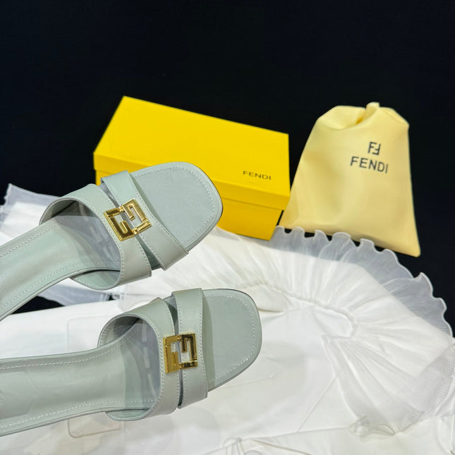 FENDI MEDIUM-HEELED 55 MM MULE IN ASH GREY LAMBSKIN WITH GOLD HARDWARE