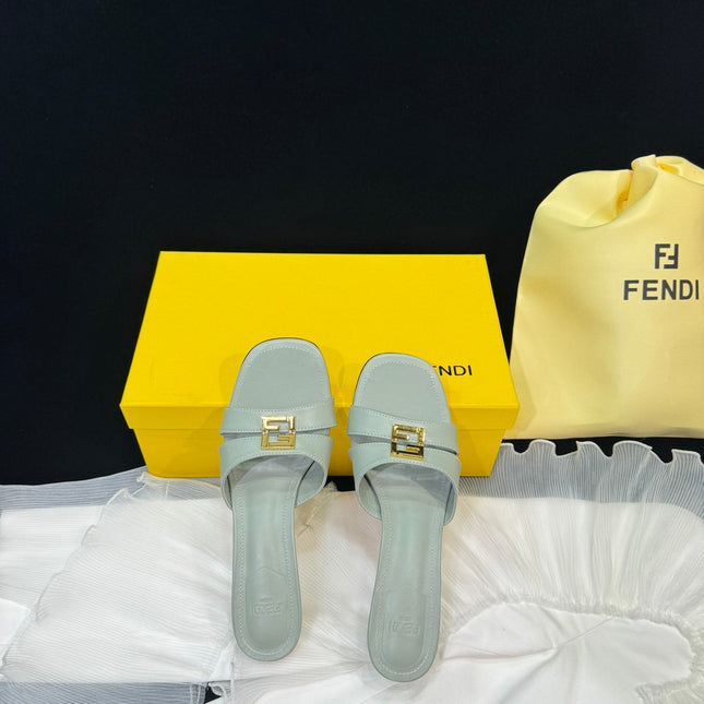 FENDI MEDIUM-HEELED 55 MM MULE IN ASH GREY LAMBSKIN WITH GOLD HARDWARE
