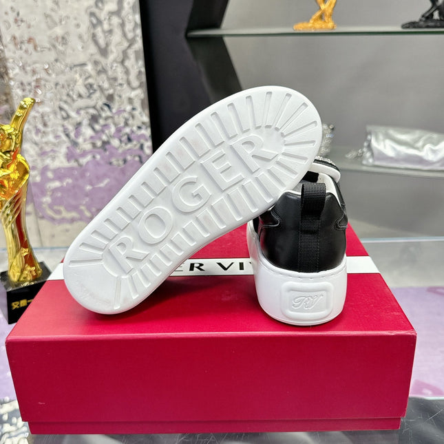 VIV' UP SNEAKERS IN BLACK CALFSKIN