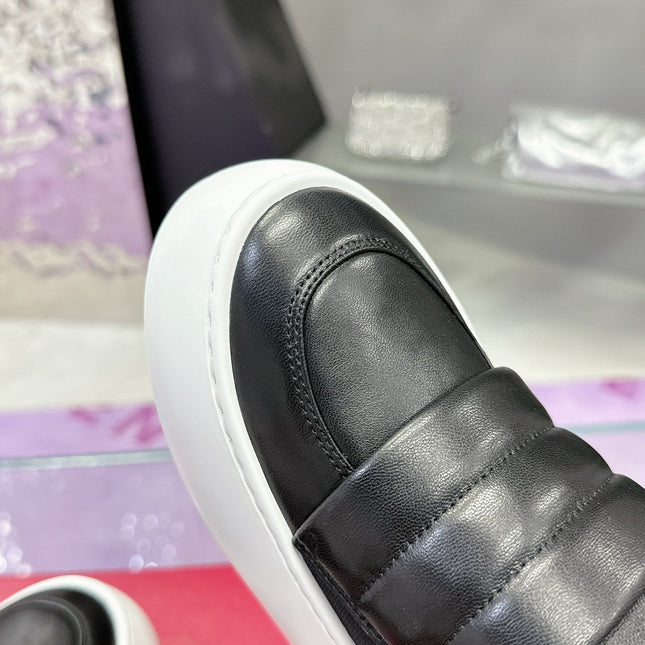PUFFY LEATHER LOW TOP SNEAKERS IN BLACK LAMBSKIN