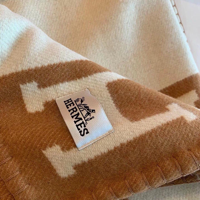 TIGRE BAYADERE BLANAVALON III THROW BLANKET IN CAMEL BROWN CASHMERE 407143