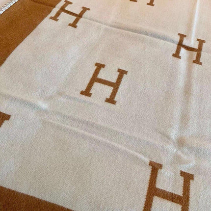 TIGRE BAYADERE BLANAVALON III THROW BLANKET IN CAMEL BROWN CASHMERE 407143