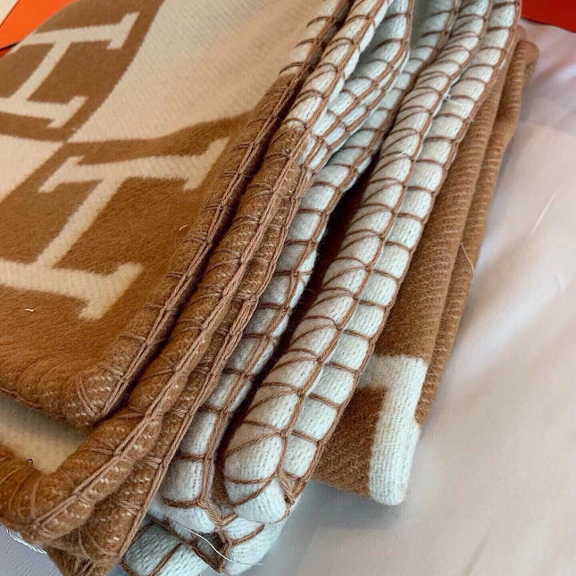 TIGRE BAYADERE BLANAVALON III THROW BLANKET IN CAMEL BROWN CASHMERE 407143