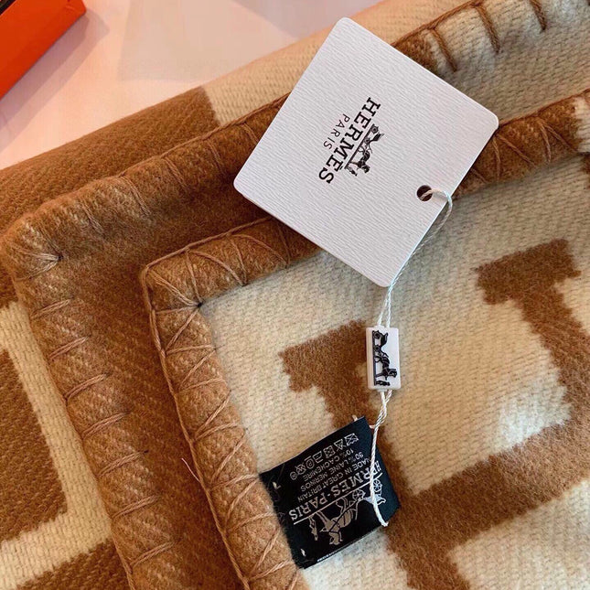 TIGRE BAYADERE BLANAVALON III THROW BLANKET IN CAMEL BROWN CASHMERE 407143