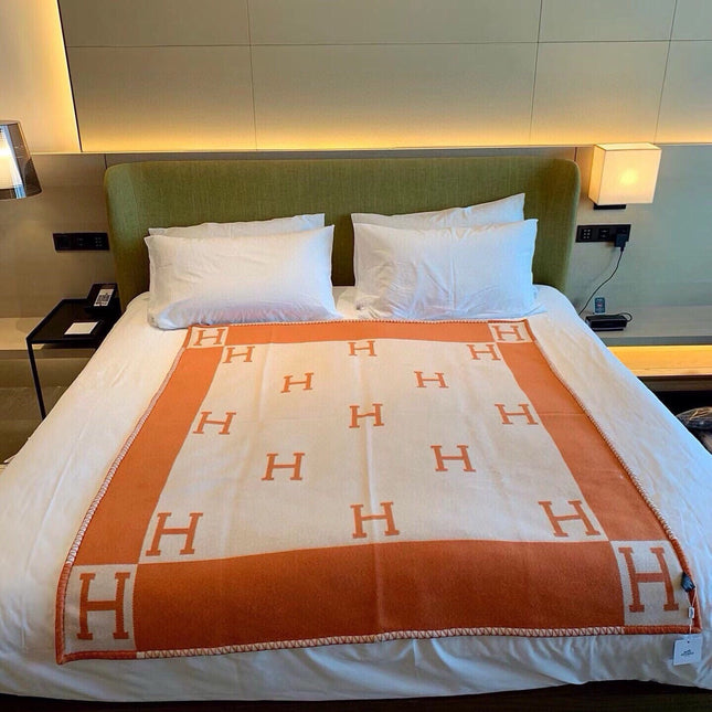 TIGRE BAYADERE BLANAVALON III THROW BLANKET IN SPANISH ORANGE CASHMERE 407145