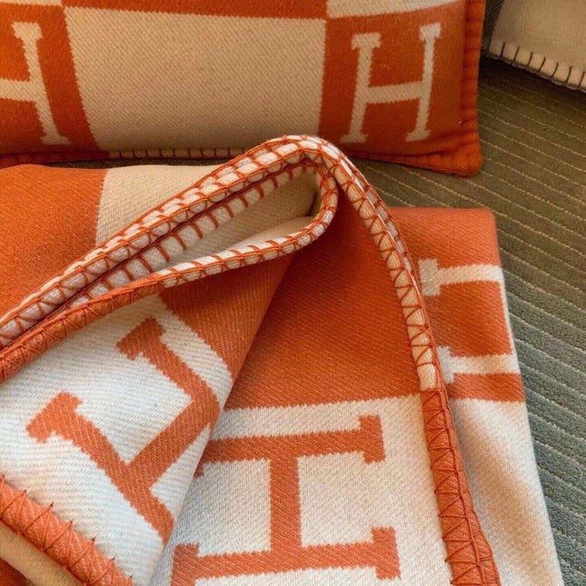 TIGRE BAYADERE BLANAVALON III THROW BLANKET IN SPANISH ORANGE CASHMERE 407145