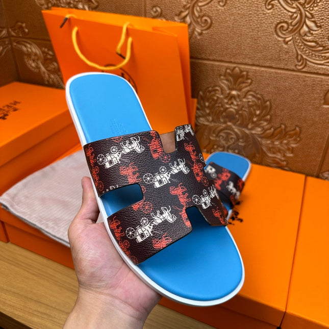 HM IZMIR SANDAL LAPIS AND BLACK CALFSKIN WITH HORSE MOTIF