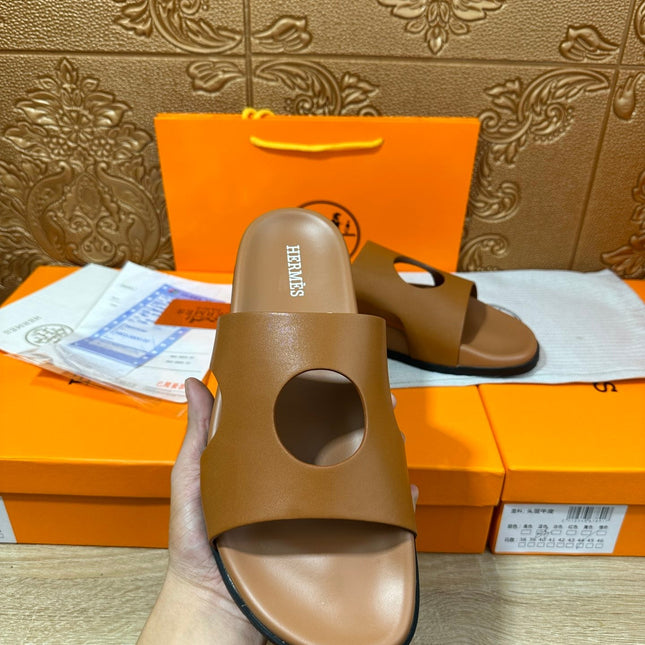 HM CIRCLE CUT SANDAL OCHRE CALFSKIN