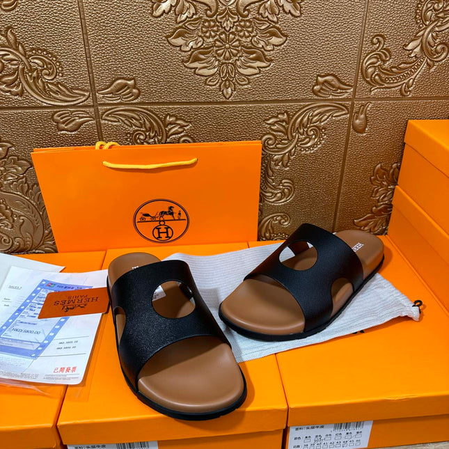 HM CIRCLE CUT SANDAL BLACK AND CARAMEL CALFSKIN