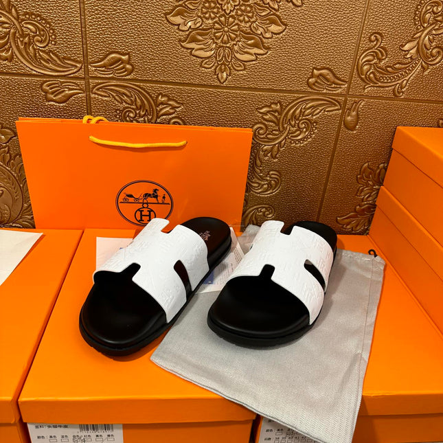 HM IZMIR SLIPPER BLACK AND WHITE CALFSKIN