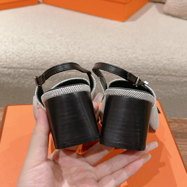 INFINIE 50 PUMP BLACK AND WHITE LAMBSKIN