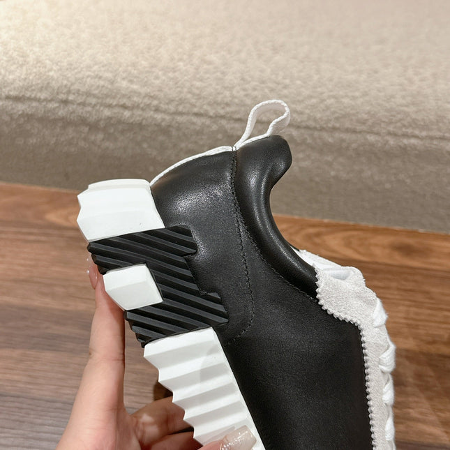 MAINLAND SNEAKER IN PALE GRAY SUEDE AND BLACK CALFSKIN