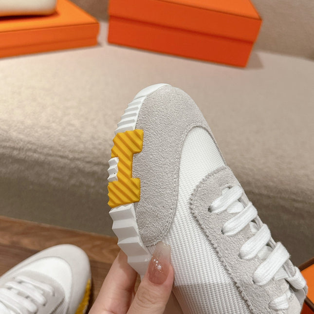 MAINLAND SNEAKER IN PALE GRAY SUEDE AND WHITE BREATHABLE MESH FABRIC 959352