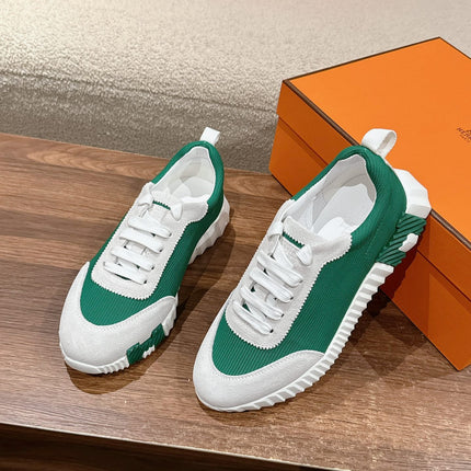 MAINLAND SNEAKER IN PALE GRAY SUEDE AND FOREST GREEN BREATHABLE MESH FABRIC