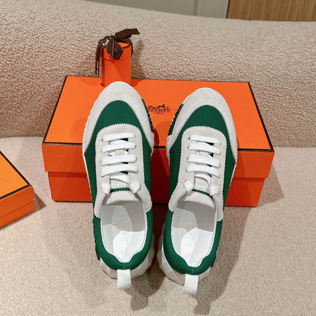 MAINLAND SNEAKER IN PALE GRAY SUEDE AND FOREST GREEN BREATHABLE MESH FABRIC