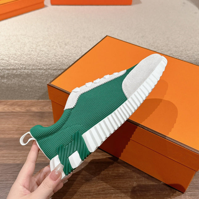 MAINLAND SNEAKER IN PALE GRAY SUEDE AND FOREST GREEN BREATHABLE MESH FABRIC