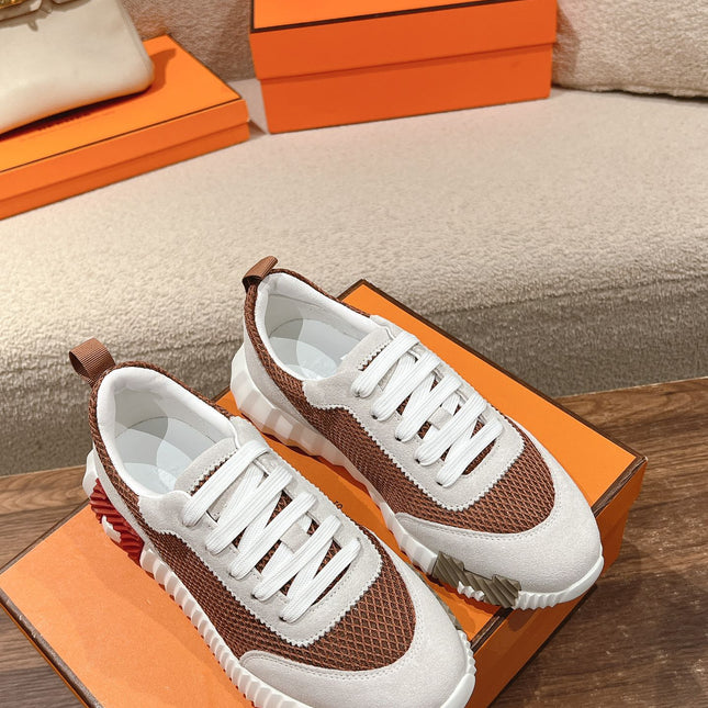 MAINLAND SNEAKER IN PALE GRAY SUEDE AND CARAMEL BROWN BREATHABLE MESH FABRIC