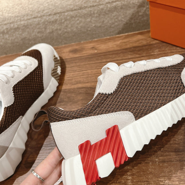 MAINLAND SNEAKER IN PALE GRAY SUEDE AND MOCHA BROWN BREATHABLE MESH FABRIC