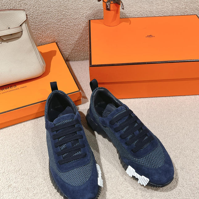 MAINLAND SNEAKER IN CLASSIC BLUE SUEDE AND BREATHABLE MESH FABRIC