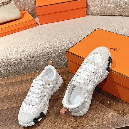 MAINLAND SNEAKER IN PALE GRAY SUEDE AND WHITE BREATHABLE MESH FABRIC