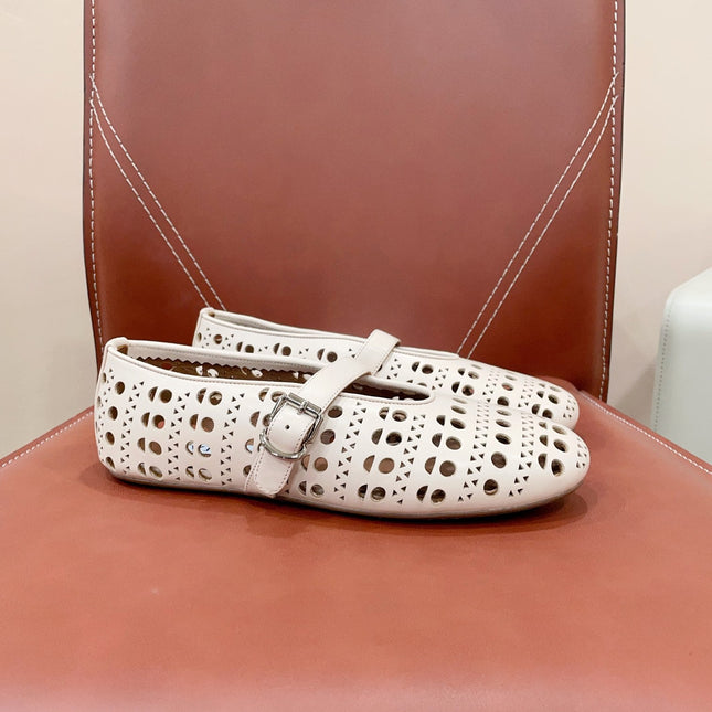 ALAIA HOLLOW BALLET FLAT IN BEIGE LAMBSKIN