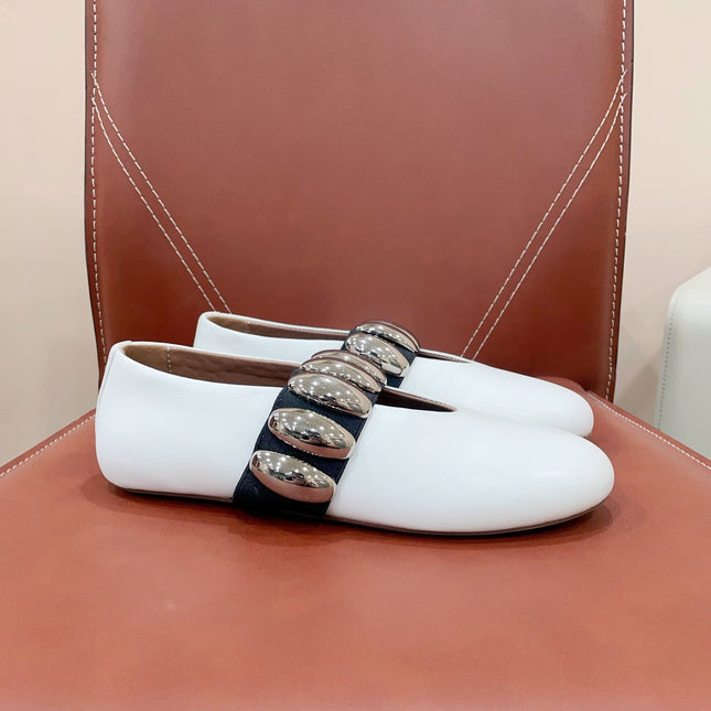 ALAIA TRIBALE BALLET FLATS IN WHITE LAMBSKIN