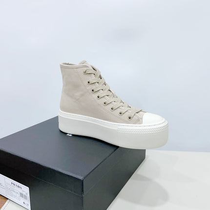 HIGH-TOP SEANKERS IN BEIGE CANVAS