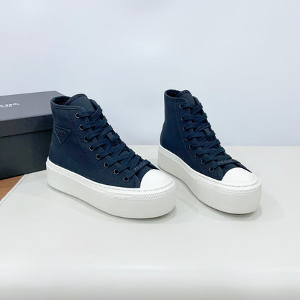 HIGH-TOP SEANKERS IN SPACE BLUE CANVAS