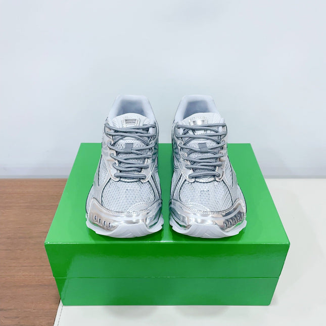ORBIT SNEAKER IN SILVER TECHNICAL FABRIC AND METALLIC MESH