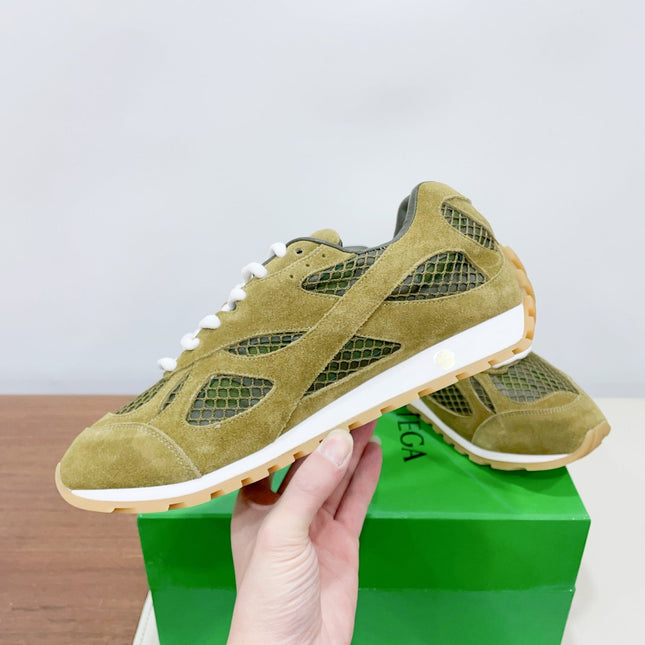ORBIT SNEAKER IN OLIVE GREEN SUEDE AND TECHNICAL MESH