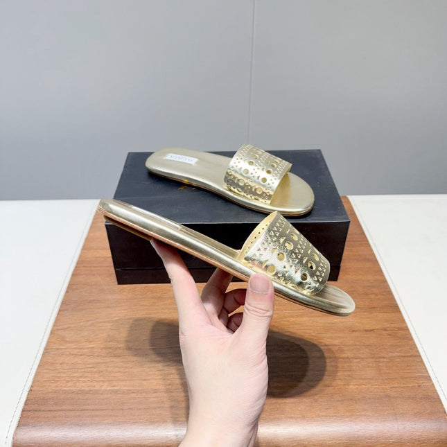 ALAIA FLAT SANDALS WITH PERFORATED STRAPS 25S IN GOLD LAMBSKIN