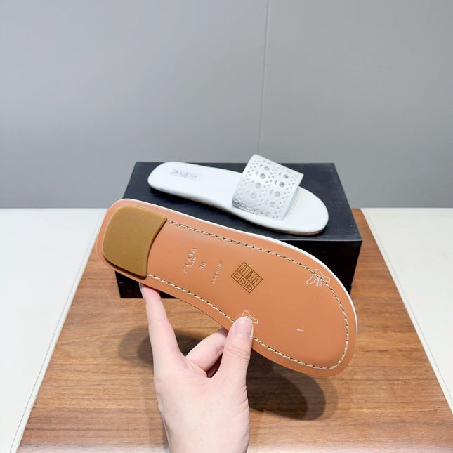 ALAIA FLAT SANDALS WITH PERFORATED STRAPS 25S IN WHITE LAMBSKIN