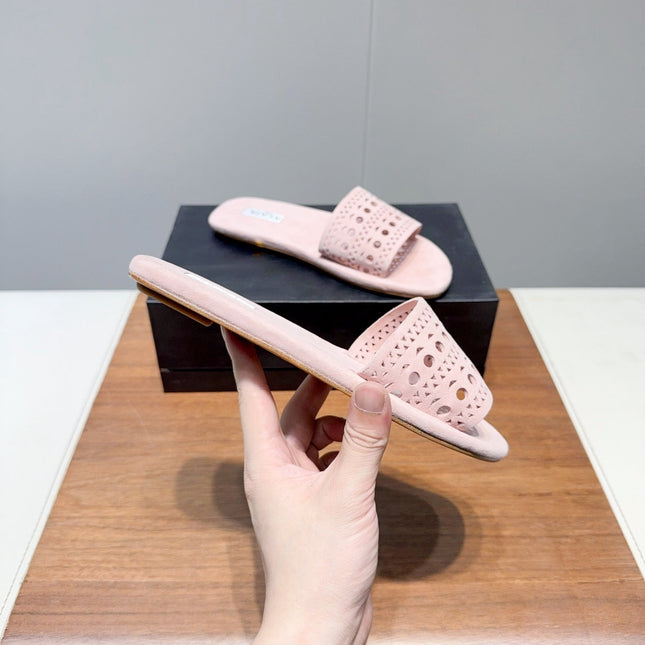 ALAIA FLAT SANDALS WITH PERFORATED STRAPS 25S IN LIGHT PINK SUEDE