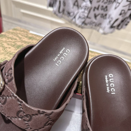 SANDALS IN NAVY BROWN SUEDE EMBOSSED LOGO SILVER HARDWARE