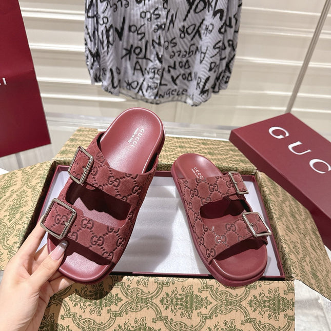 SANDALS IN NAVY RED SUEDE EMBOSSED LOGO SILVER HARDWARE