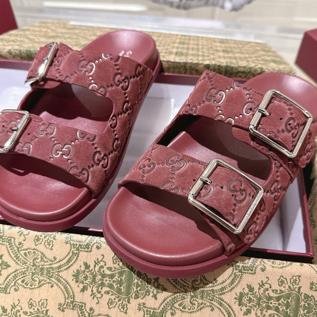 SANDALS IN NAVY RED SUEDE EMBOSSED LOGO SILVER HARDWARE