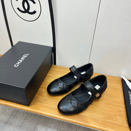 CHANEL FLAT MARY JANE SHOES 25S IN BLACK VELVET