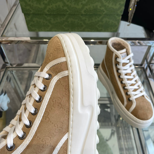 GG HIGH TOP SNEAKER IN CAMEL BROWN CANVAS WITH BEIGE FLEECE LINING