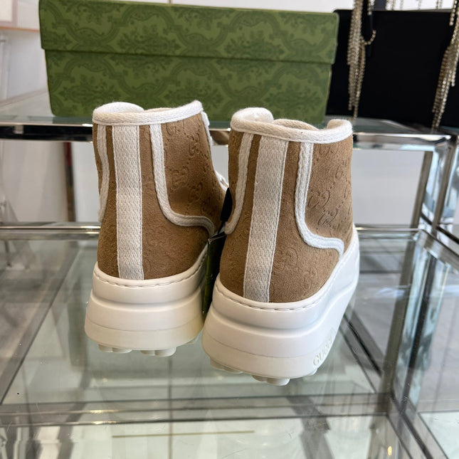 GG HIGH TOP SNEAKER IN CAMEL BROWN CANVAS WITH BEIGE FLEECE LINING