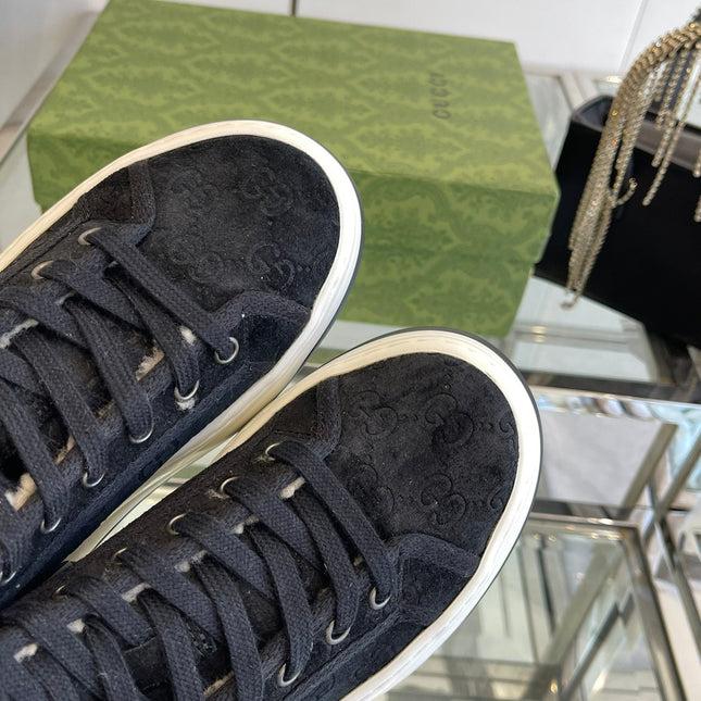 GG HIGH TOP SNEAKER IN BLACK CANVAS WITH BEIGE FLEECE LINING