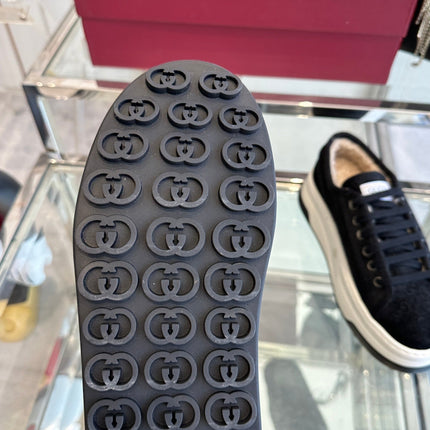 GG SNEAKER IN BLACK CANVAS WITH BEIGE FLEECE LINING