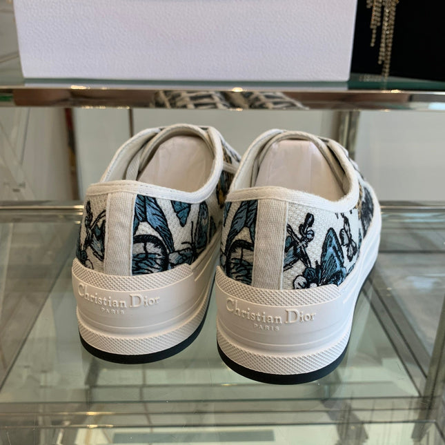 WALK'N PLATFORM SNEAKER IN COLORFUL EMBROIDERED FABRIC