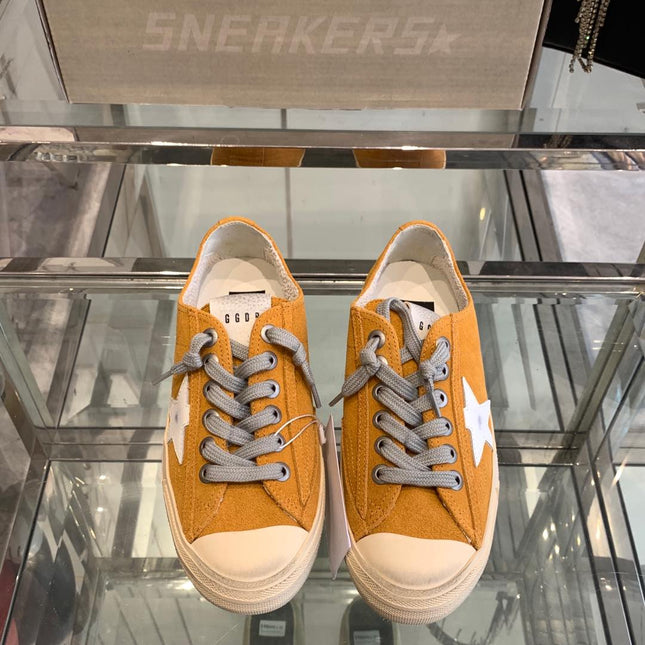 V-STAR LTD SNEAKERS IN MARIGOLD SUEDE WHITE STAR