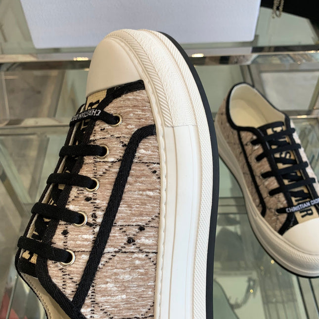 WALK'N PLATFORM SNEAKER BEIGE AND BLACK CANNAGE TWEED