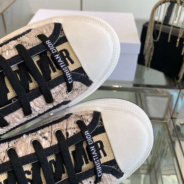 WALK'N PLATFORM SNEAKER BEIGE AND BLACK CANNAGE TWEED