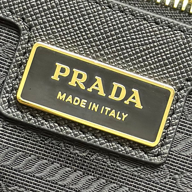 CLASSIC TOTE BAG 43 IN BLACK RE-NYLON FABRIC