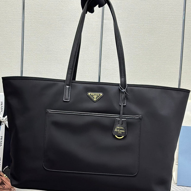 CLASSIC TOTE BAG 43 IN BLACK RE-NYLON FABRIC
