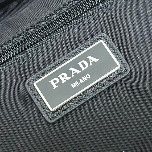 SHOULDER BAG 27 IN BLACK RE-NYLON TRIANGLE LOGO