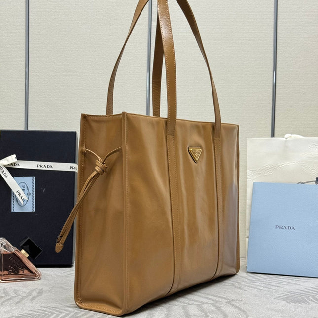 TOTE BAG 39 IN CIDER BROWN SMOOTH CALFSKIN